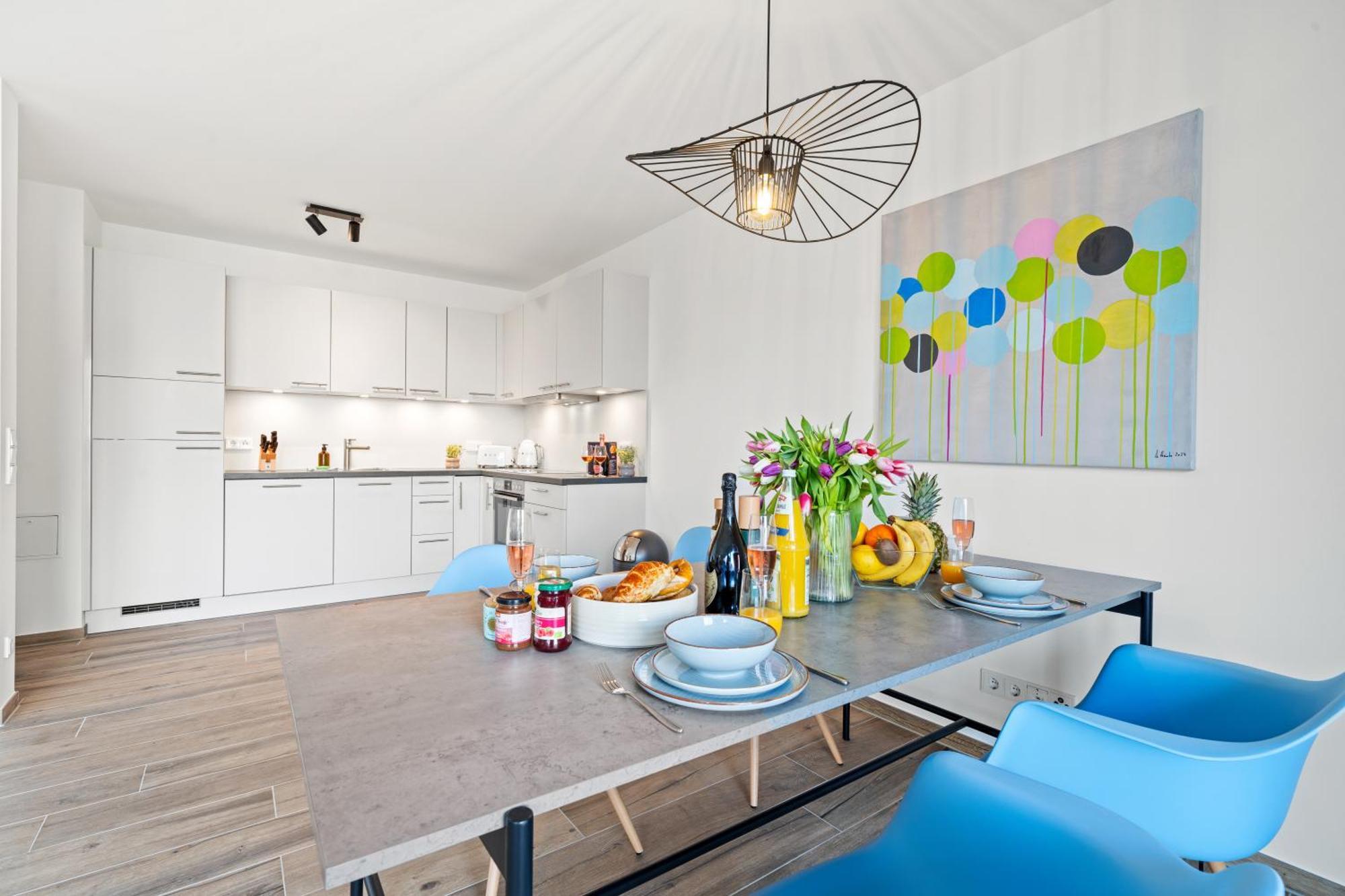 Karl'S City Apartment An Der Uferpromenade In Erster Seereihe ฟรีดริชส์ฮาเฟน ภายนอก รูปภาพ